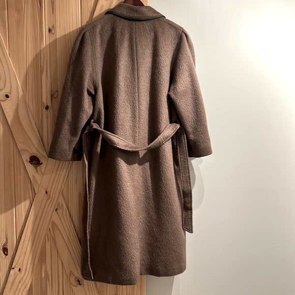 Vintage Jacket - Picture 5 of 6